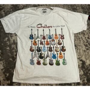 Lifestyle Classic Men's Vintage Guitar Themed White T-Shirt Large